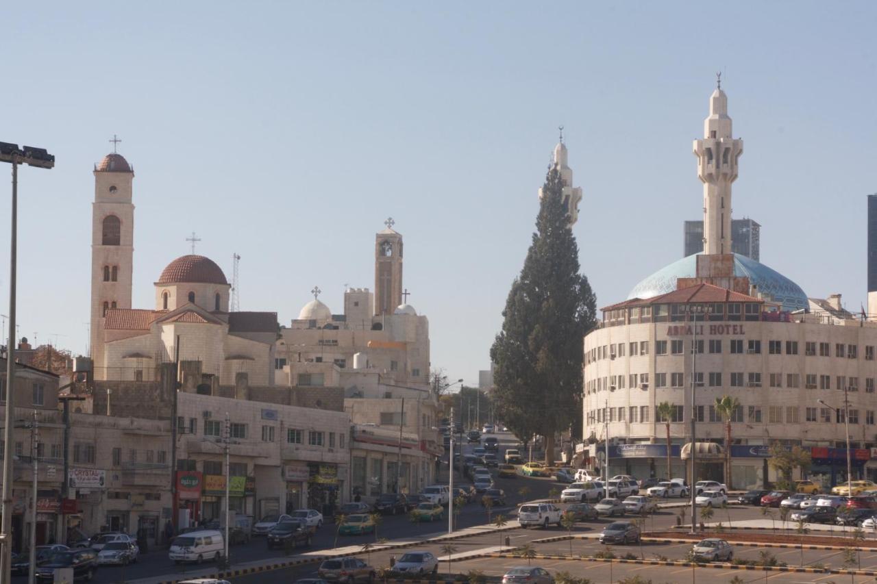 Erasmus Student House By Sunrise Hostel Amman Buitenkant foto